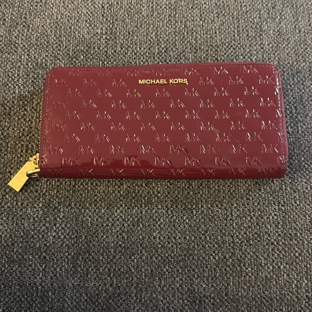 AUTHENTIC: Michael Kors Full Size Red Wallet